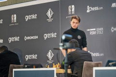 Grenke-254