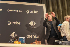 Grenke-57