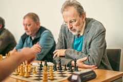 fin-94