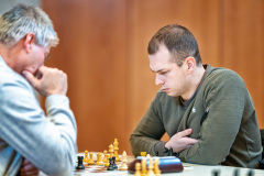 dez-34